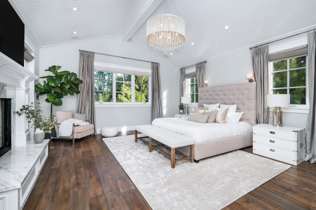 Area Rugs in a large master bedroom by Nampa Floors in Boise, ID Nampa, ID